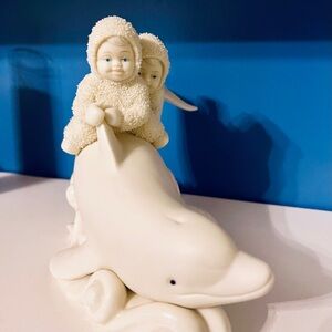 Department 56 RETIRED Snowbabies #69057 “Ride The Wave” Ltd Production Year 2000